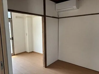 203号室の室内